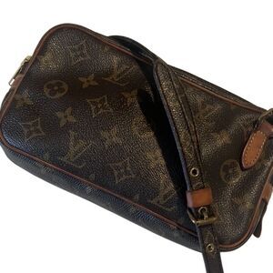 Louis Vuitton Marly Bandouliere Brown Monogram Adjustable Crossbody Bag